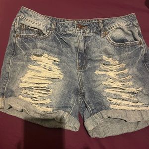 Jean shorts size 26
